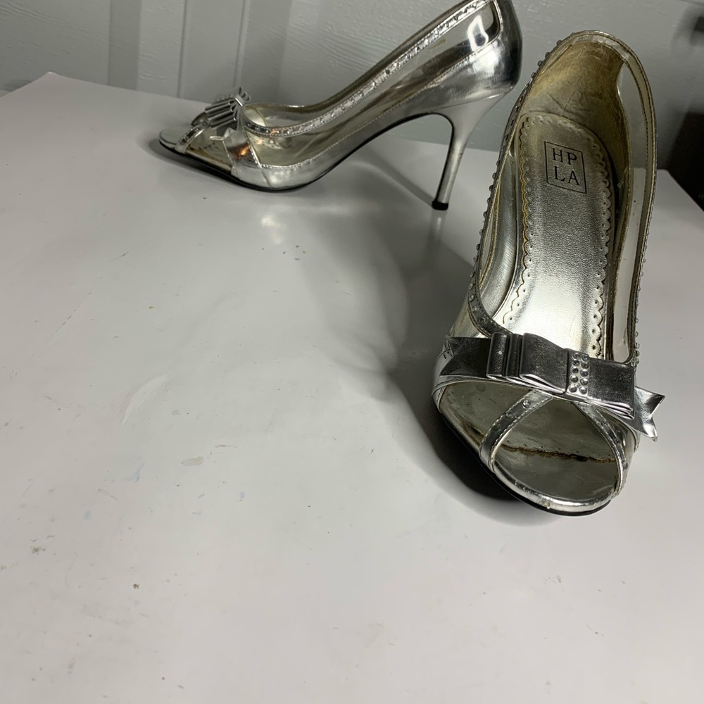 HPLA HEELS SIZE 9